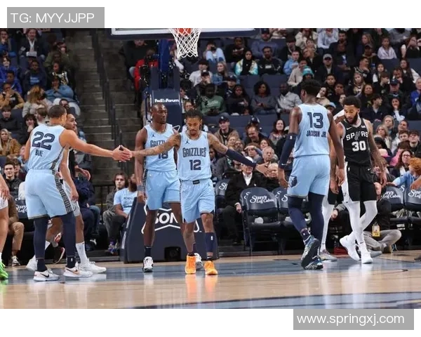 2011年NBA季后赛马刺与灰熊的激烈对决与历史回顾 2011年NBA季后赛马刺与灰熊的激烈对决与历史回顾