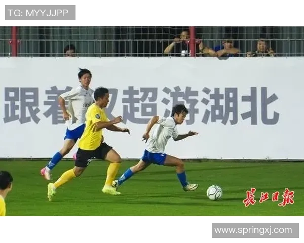 武汉足球队心理素质强劲排名第二展现出色竞技状态与团队精神 武汉足球队心理素质强劲排名第二展现出色竞技状态与团队精神