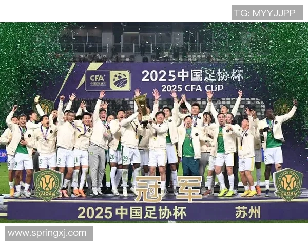 北京足球队在世界杯预选赛中以67分稳居积分榜首位展现强劲实力